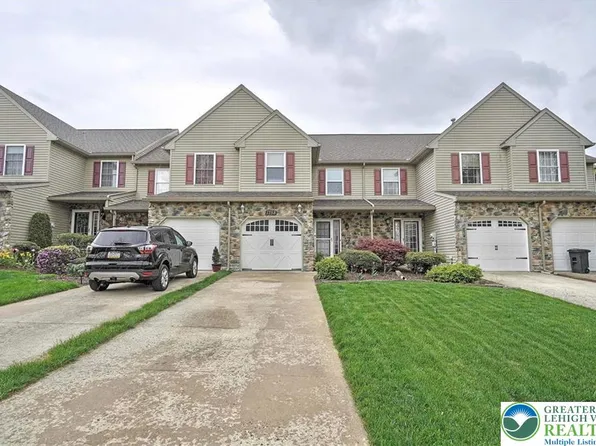 1758 Pinewind Dr, Alburtis, PA 18011
