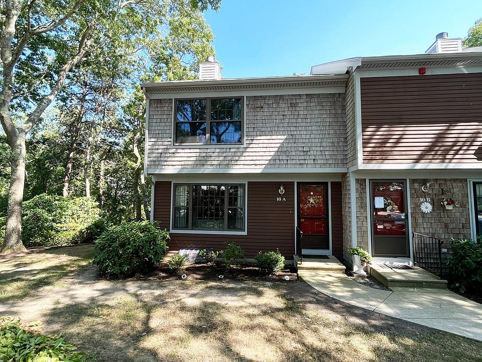 195 Falmouth Rd Mashpee MA Zillow