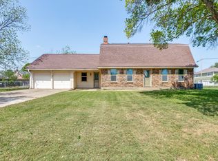 1500 S Stratton St, Decatur, TX 76234