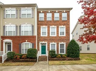 2039 Cambridge Beltway Dr, Charlotte, NC 28273