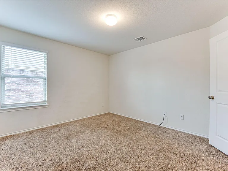 517 Milo Way — Photo 20