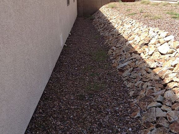 3rd image of 3651 W Avenida Obregon