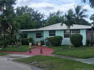 18320 NE 11th Ave, North Miami Beach, FL 33179