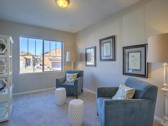 Fifth Avenue's den is perfect for an at home library, office space, or a small game area for entertainment.