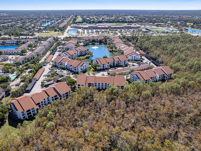 7925 Preserve Cir #328 — Photo 38