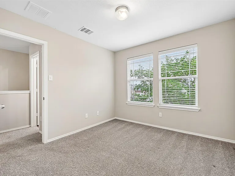 1808 Enchanted Rock Dr — Photo 26