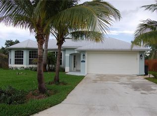 1459 SW Covered Bridge Rd, Palm City, FL 34990