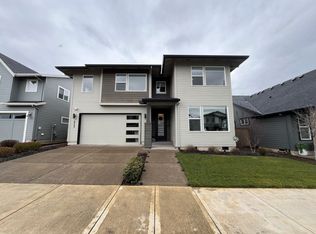 4023 SE 77th Ave, Hillsboro, OR 97123