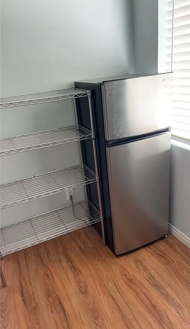 Studio, 370 sqft, $1,400 — Photo 4