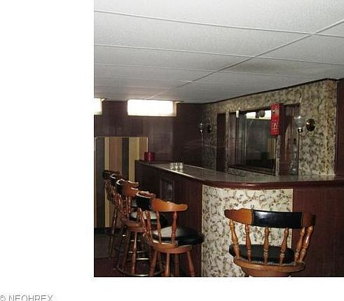 4th image of 17625 Garden Blvd