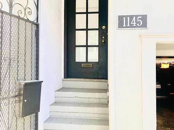 2nd image of 1145 Hyde St