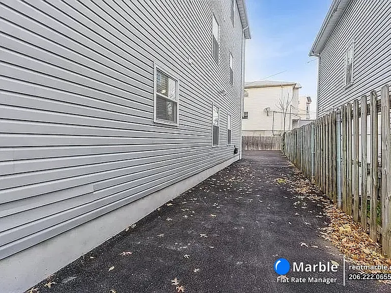 317 14th Ave #3 — Photo 23