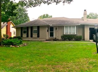 5618 W 98th Ter, Overland Park, KS 66207