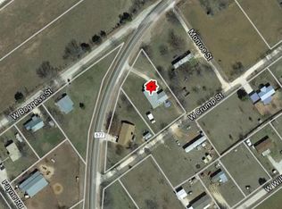 991 W Boggess St, Saint Jo, TX 76265