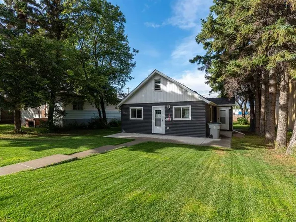 5412 S 51st St, Lloydminster, AB T9V 0P8
