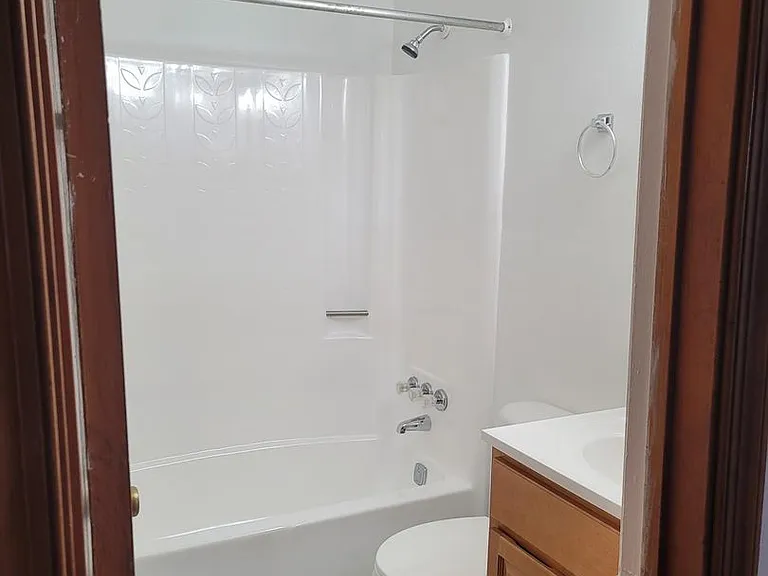 3535 Mangrove Ave — Photo 8