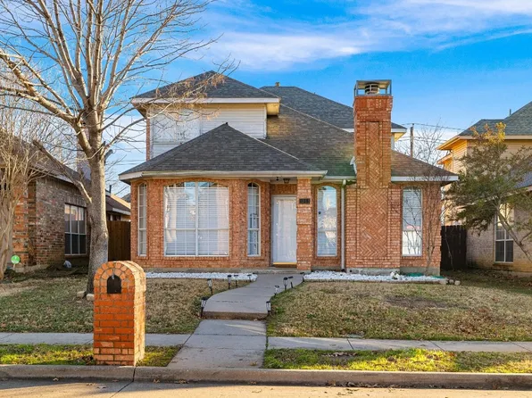 1341 W Branch Hollow Dr, Carrollton, TX 75007