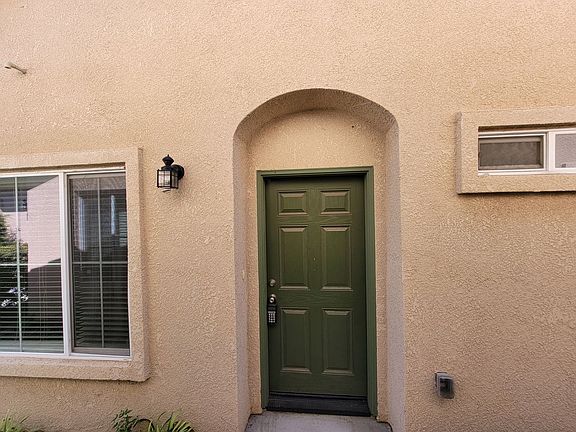2nd image of 3530-3532-3534 3536th S