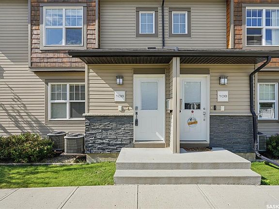 2nd image of UNIT 106-2315 McClocklin ROAD