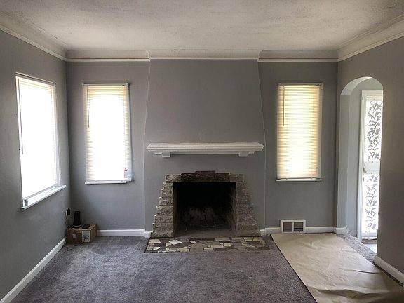 4th image of 10009 Abington Ave