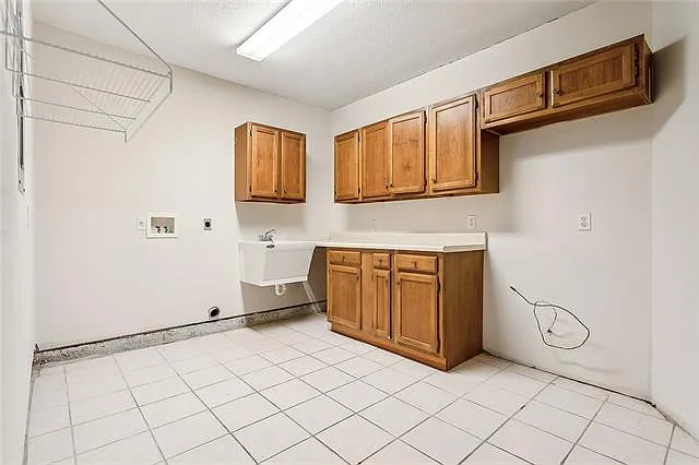 32 Beth Dr — Photo 7
