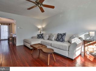 225 Lauriston St, Philadelphia, PA 19128
