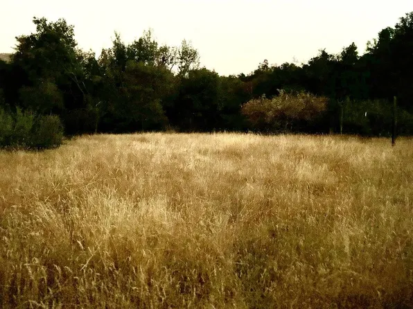 369 Hogback Rd, Miramonte, CA 93641