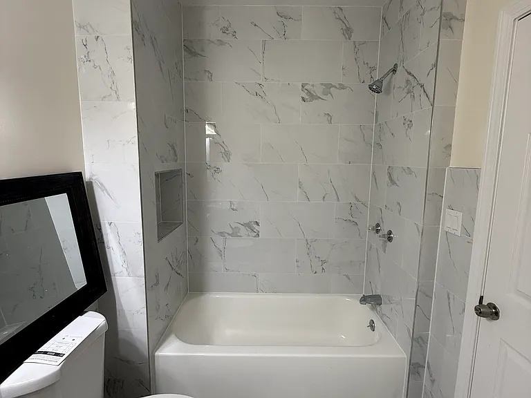262 Lloyd St #1 — Photo 7