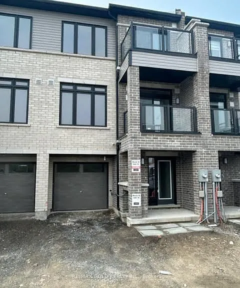 585 Colborne St #1010 — Photo 2