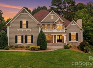 2420 Crofte Dr, Sherrills Ford, NC 28673