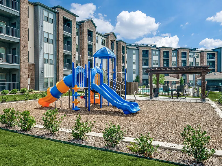 Palladium Oak Grove — Photo 7