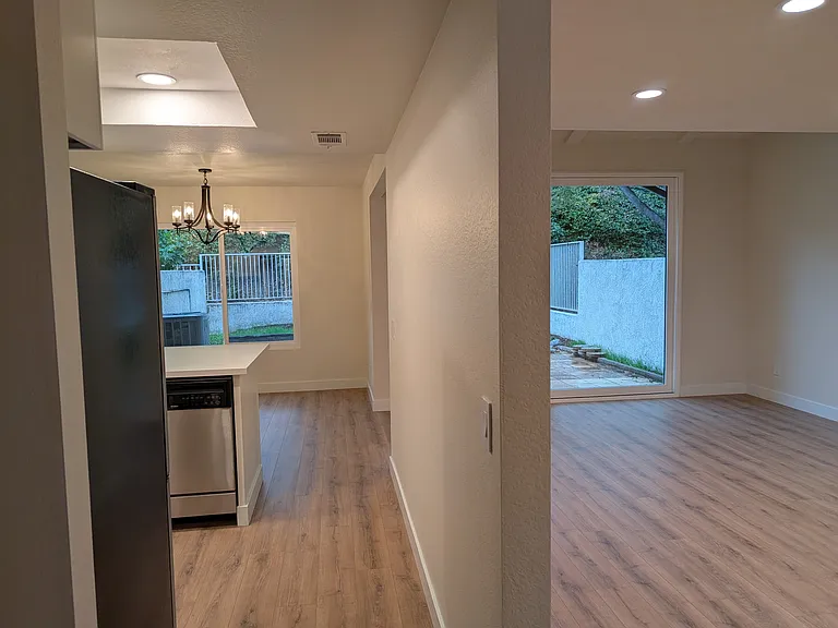1127 Creekside Dr #249 — Photo 23