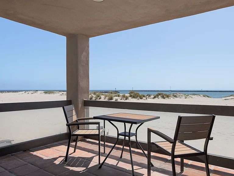 3265 Ocean Dr — Photo 22