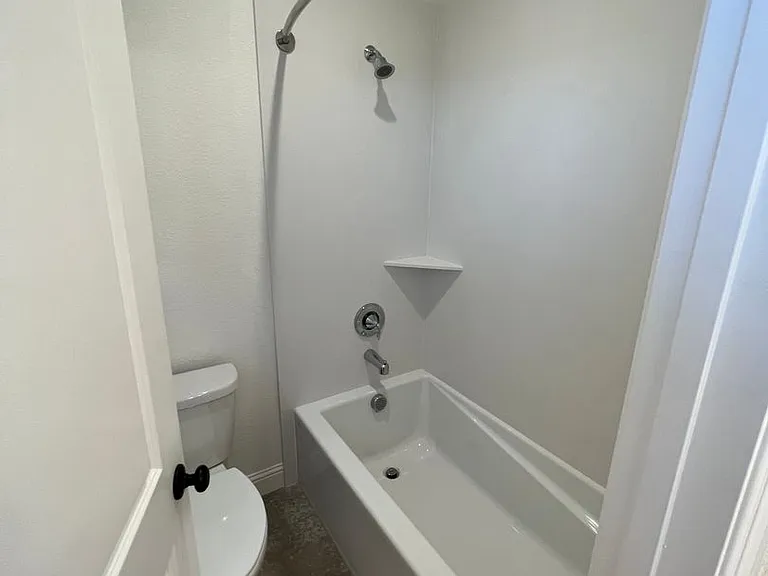 1512 Peony Ln — Photo 18
