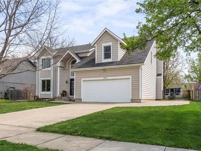 15551 S Apache Cir, Olathe, KS, 66062