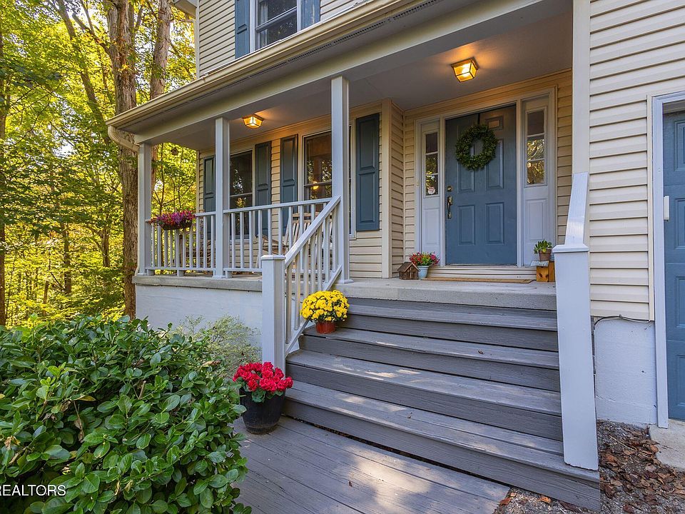 1st image of 9989 Martha Knight Cir