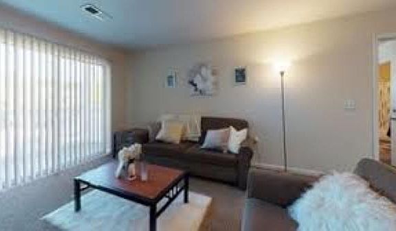 Living Room - Fully furnished