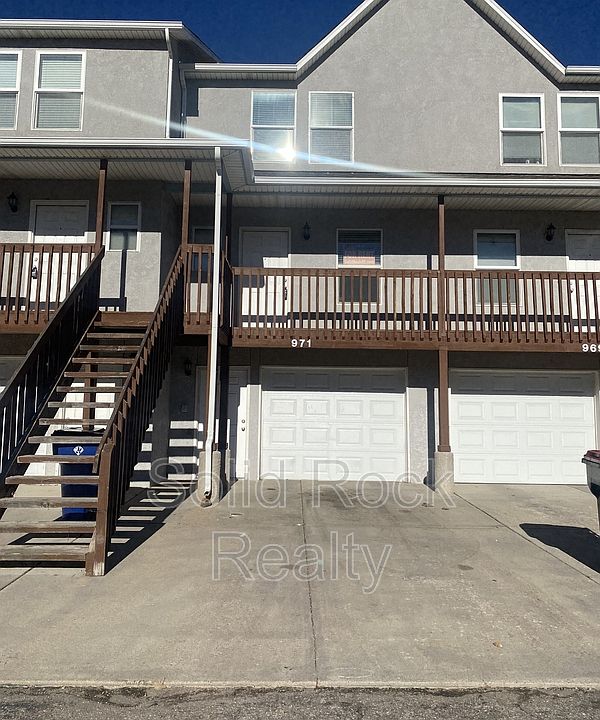 1st image of 971 Brant Hollow Ct