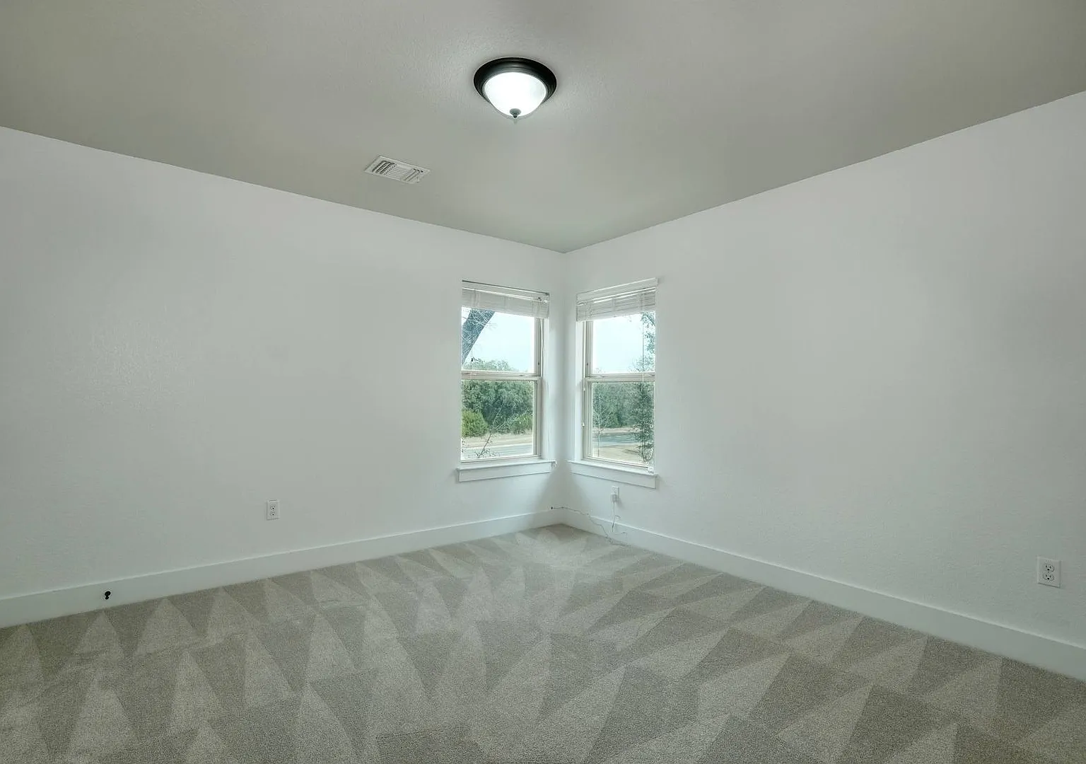 11233 Avery Station Loop — Photo 3