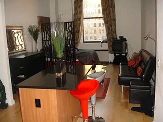 Rented by City Connections Realty | media 20