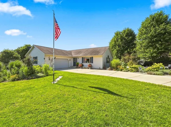 7220 Jamie Dr, Mc Bain, MI 49657