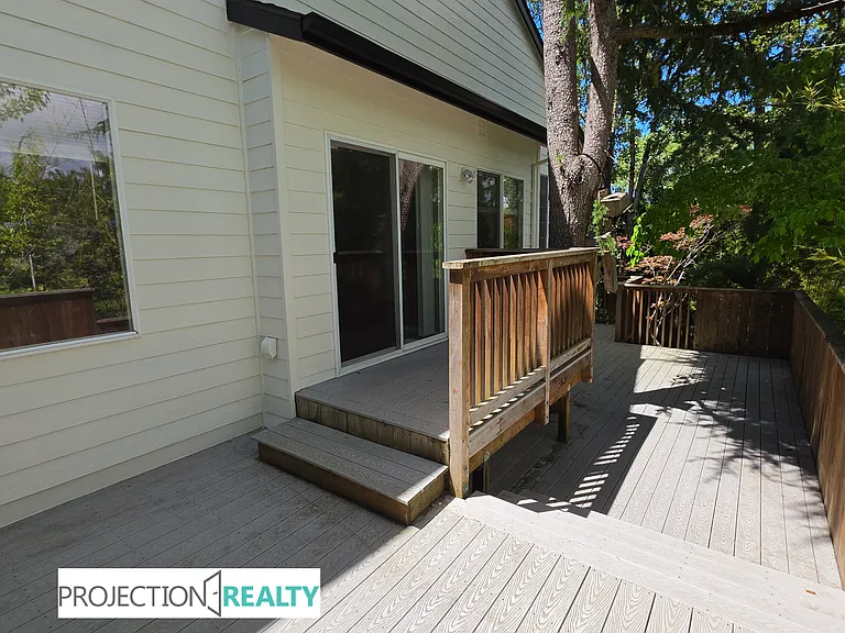 15239 NW Moresby Ct — Photo 28