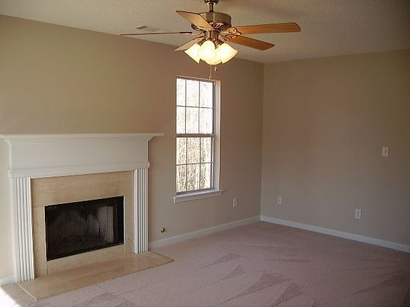 3rd image of 111 Williams Blf