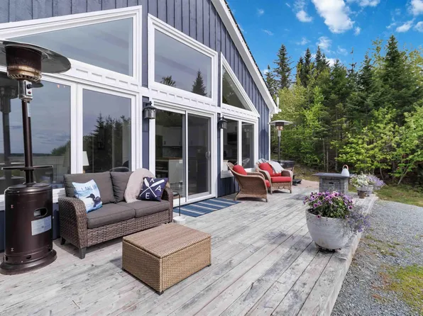 47 Heritage Way, East Hants, NS B0N 1Z0