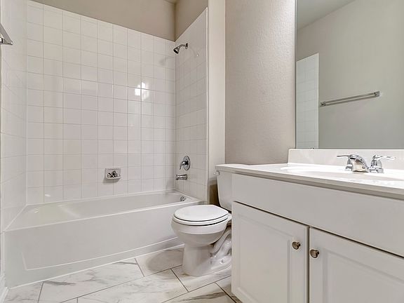Private bath. Note Sample product photo - actual exterior and interior selections may vary by homes