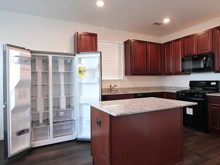 17858 Plow Horse Ln — Photo 9
