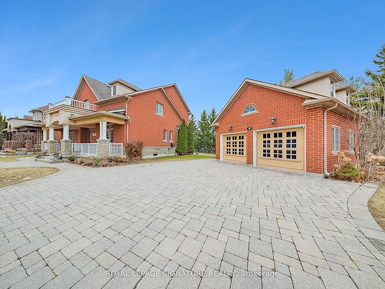 1590 Hallstone Rd — Photo 3