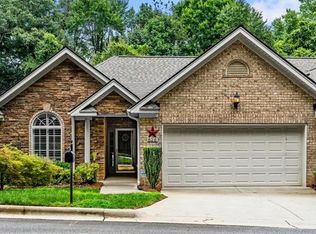 826 Sydney Shores Ct, Greensboro, NC 27409