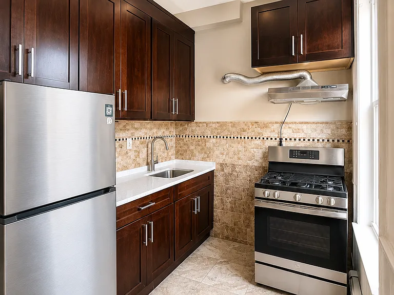 378 Palisade Ave #3 — Photo 6