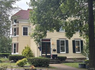 46 Williams St, Clinton, NY 13323